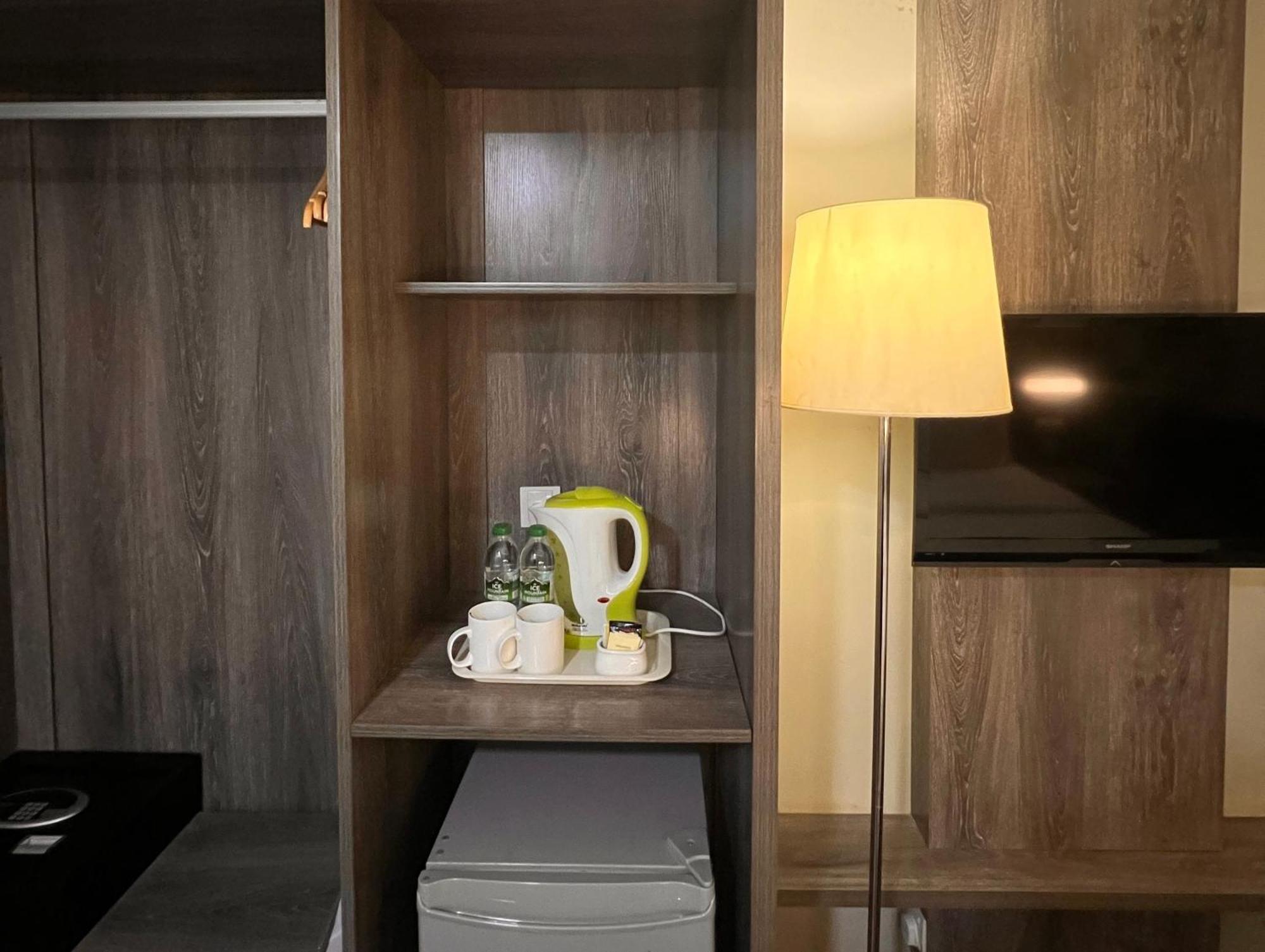 Ajang Hotel Мірі Екстер'єр фото