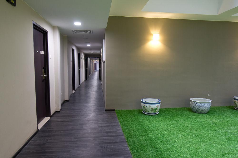 Ajang Hotel Мірі Екстер'єр фото
