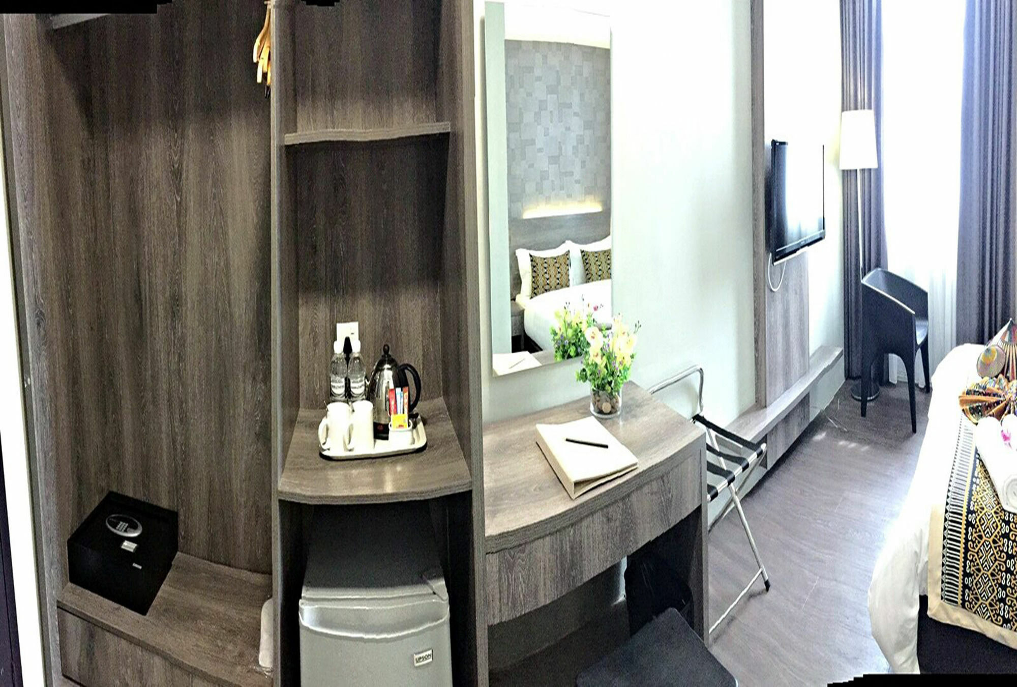 Ajang Hotel Мірі Екстер'єр фото