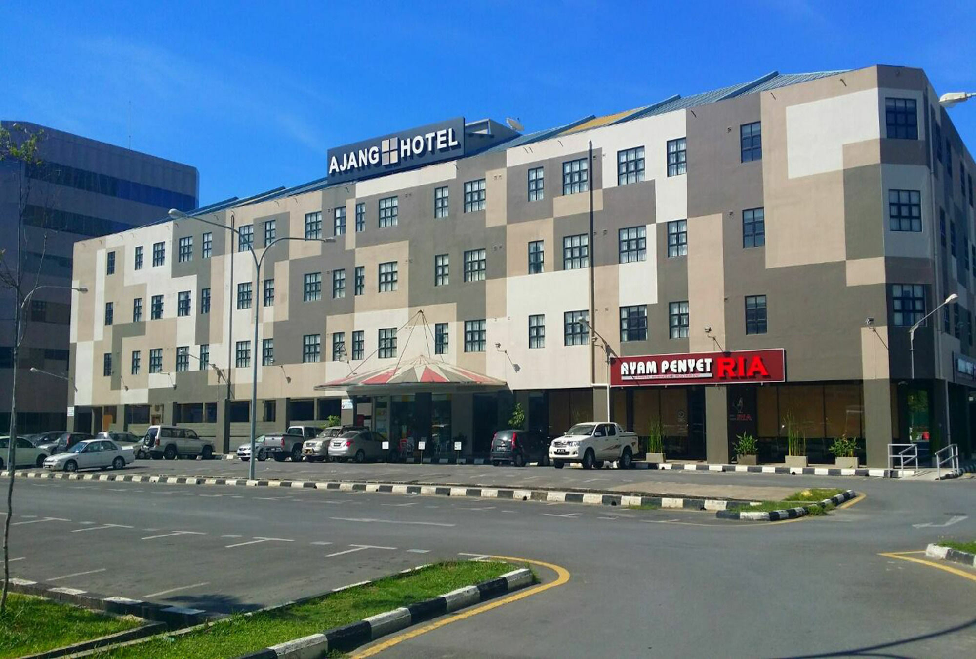 Ajang Hotel Мірі Екстер'єр фото