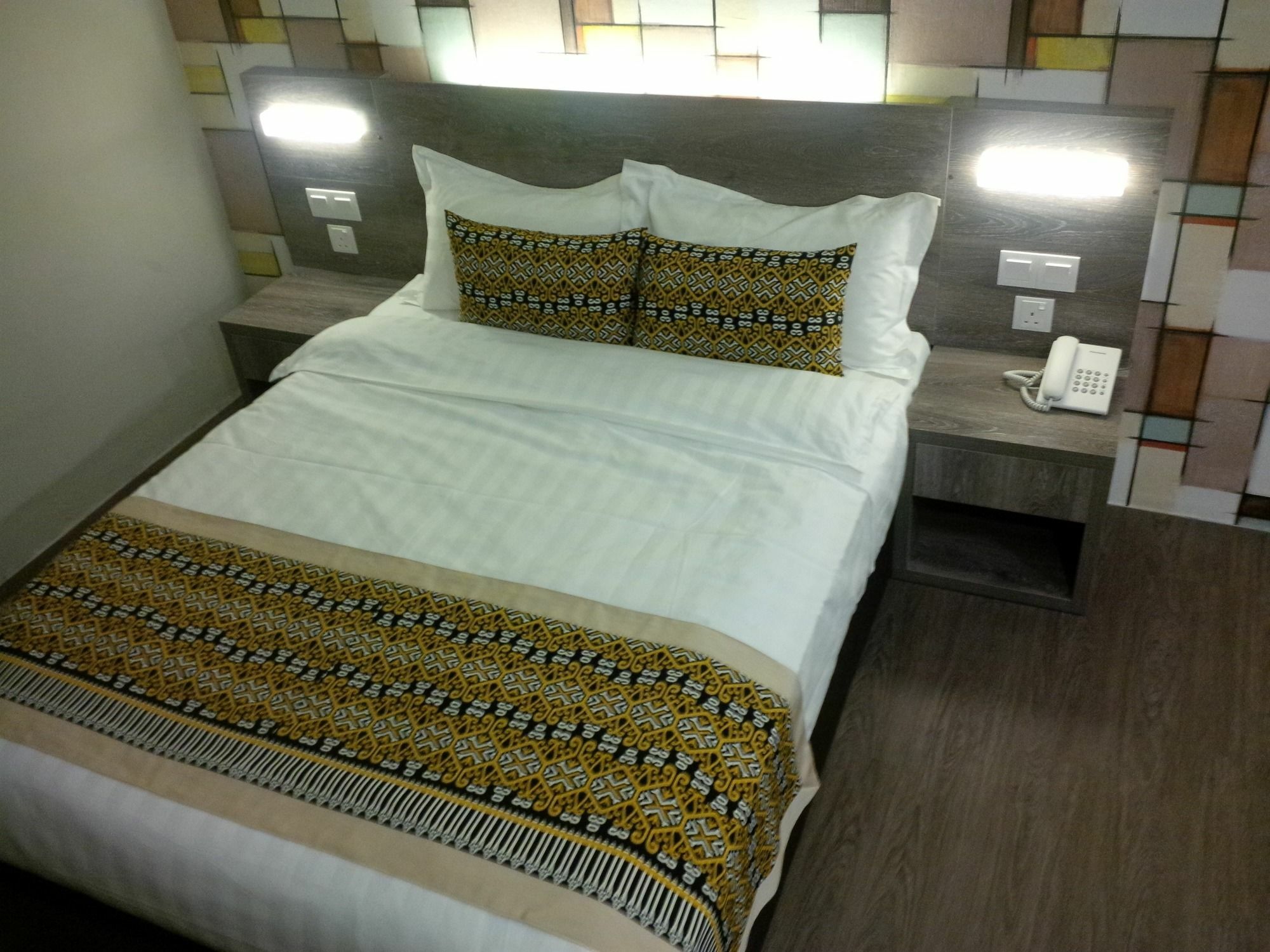 Ajang Hotel Мірі Екстер'єр фото